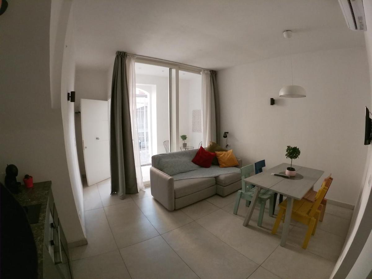 Casa Abbatuzzu Apartment Acireale Luaran gambar