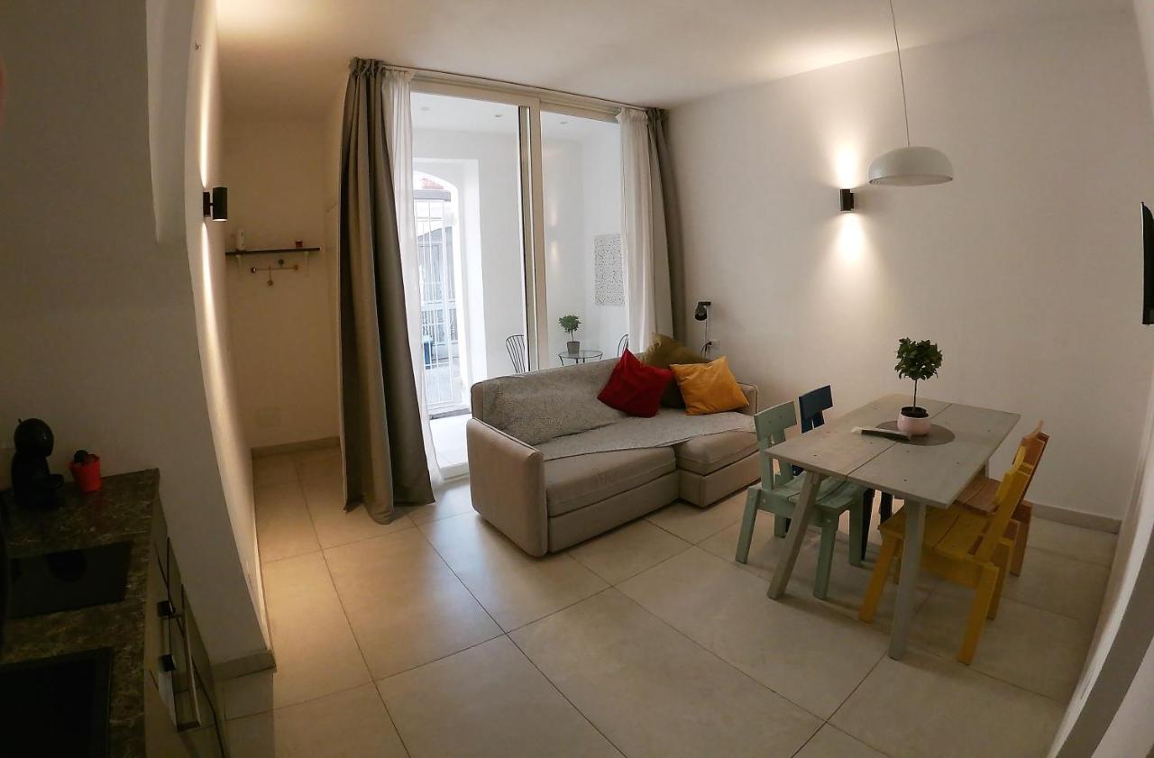 Casa Abbatuzzu Apartment Acireale Luaran gambar